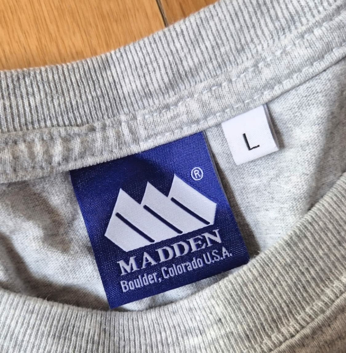 MADDEN 브랜드 회색 티셔츠 상품이미지2