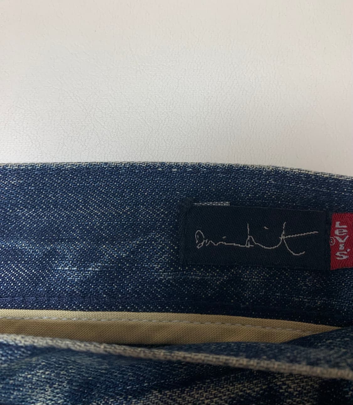[32] 리바이스 x 데미안 허스트 스컬 데님 한정판 상품이미지5