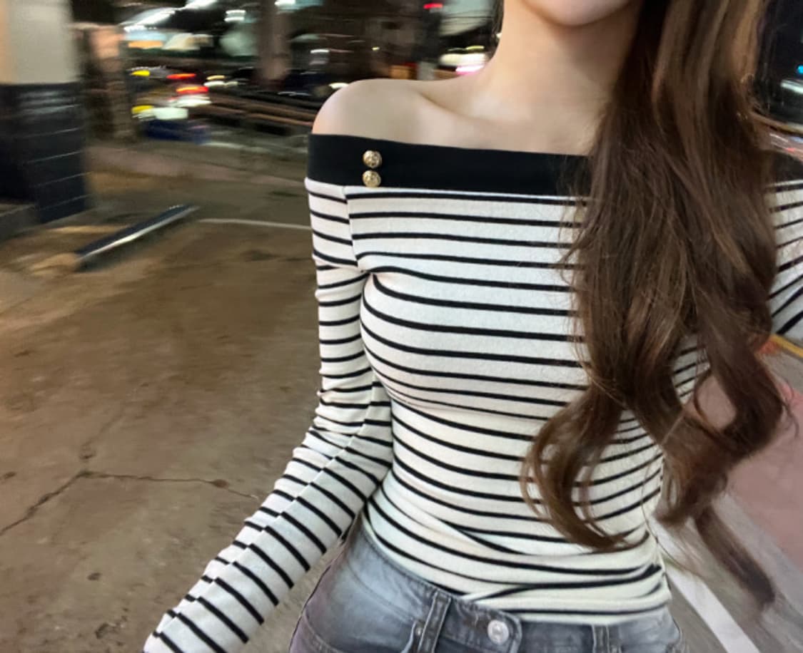 아워캐비넷 오프숄더 상품이미지1