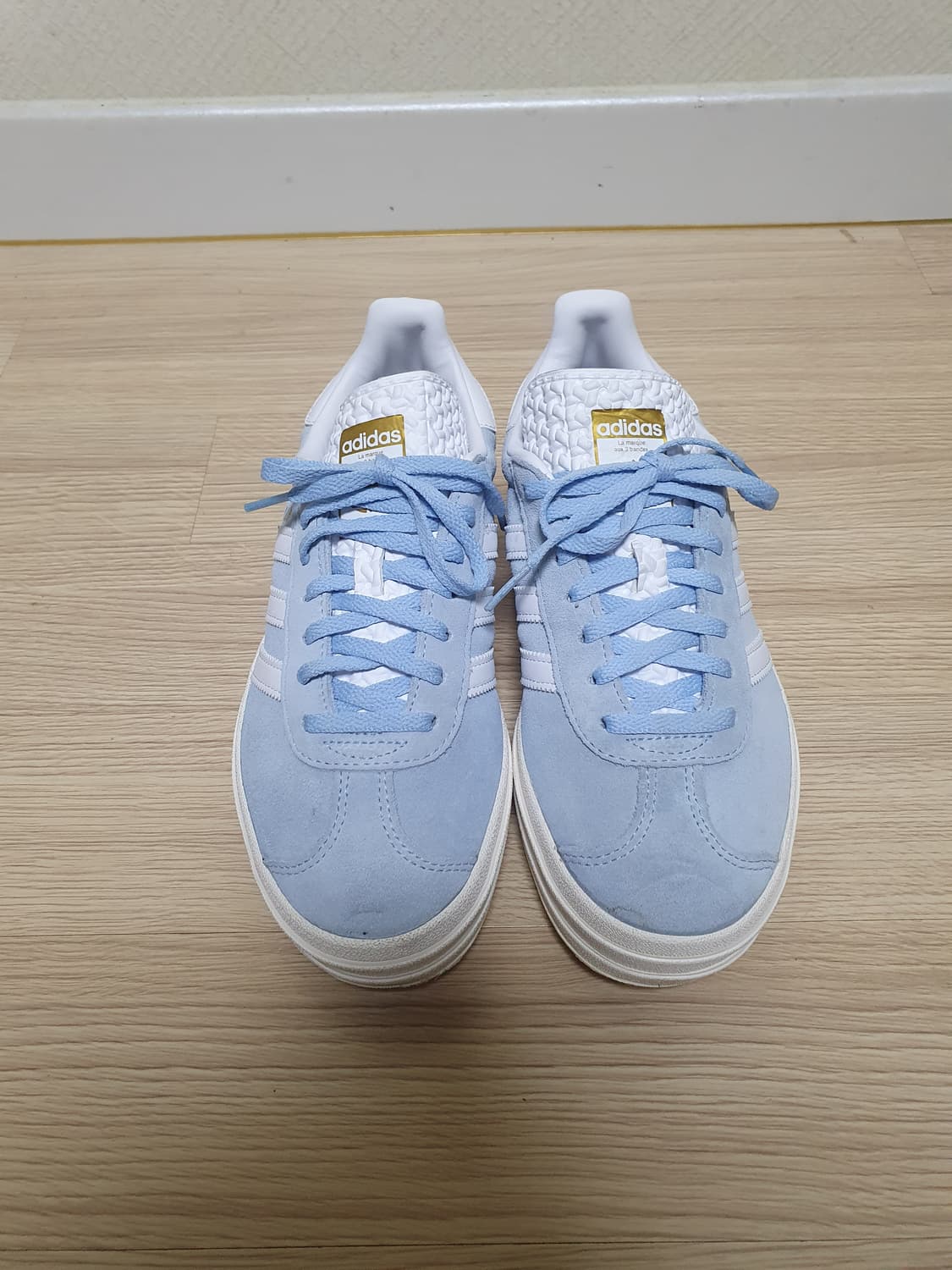 아디다스 가젤 볼드 클리어 스카이 235 상품이미지3