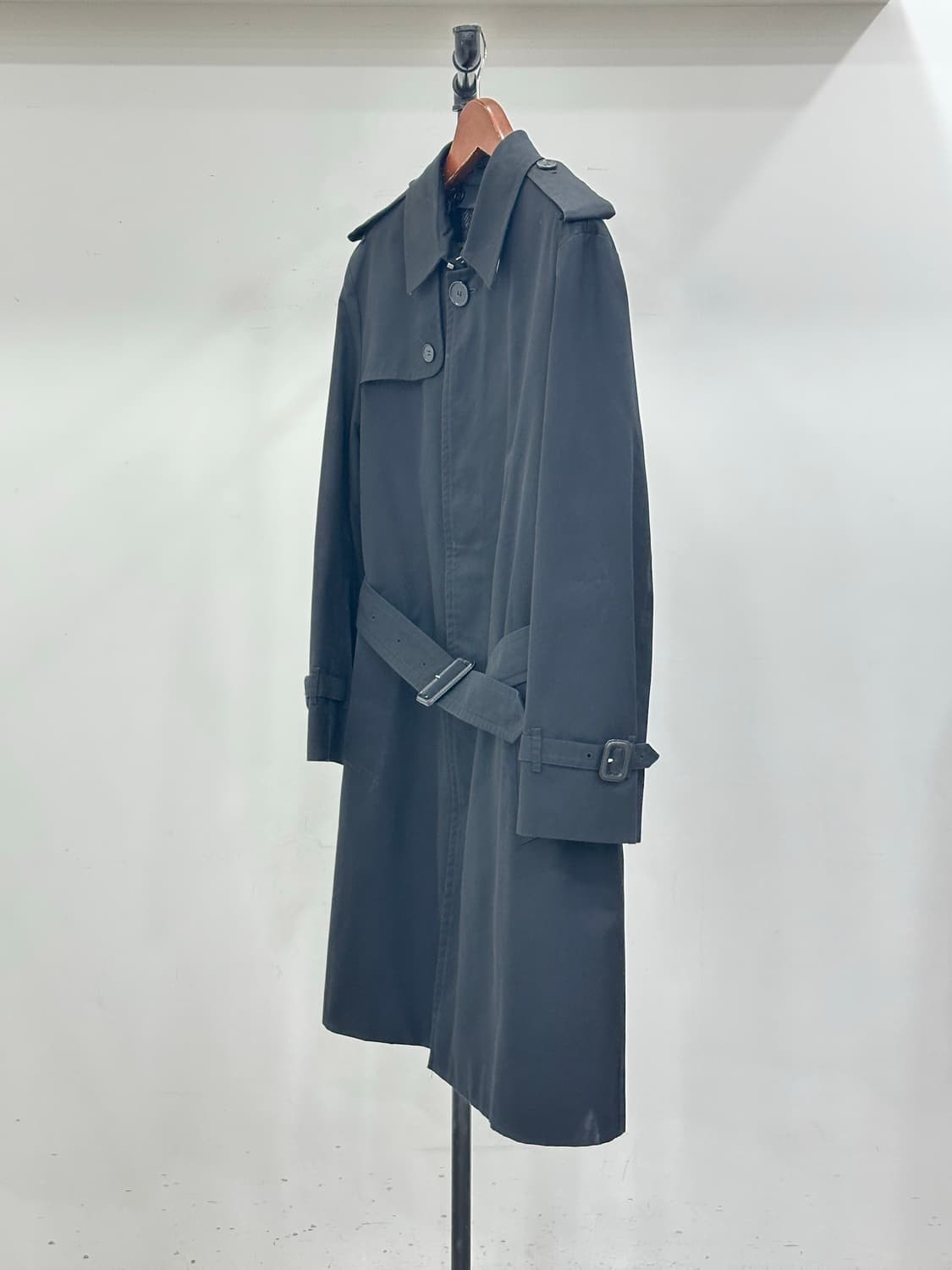 버버리 남성 내피 트렌치 코트 상품이미지4