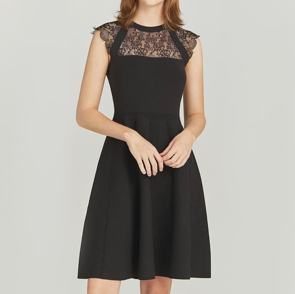 마른55 55 텍달린 새상품 아떼 바네사브루노 레이스 니트 블랙 원피스 상품이미지1