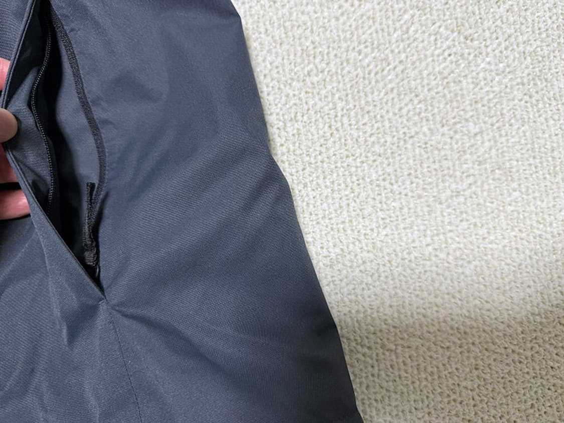 노스페이스 바람막이 등산자켓 여성용 100호 77사이즈 상품이미지2