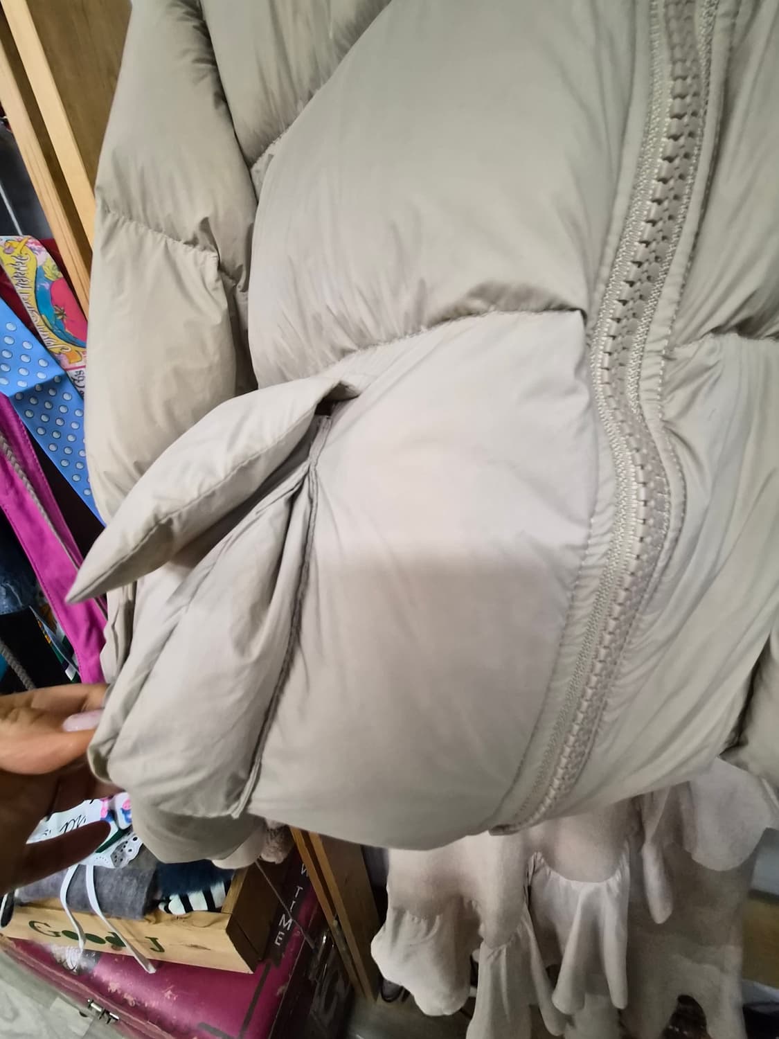 디젤 푸퍼 숏패딩 상품이미지3