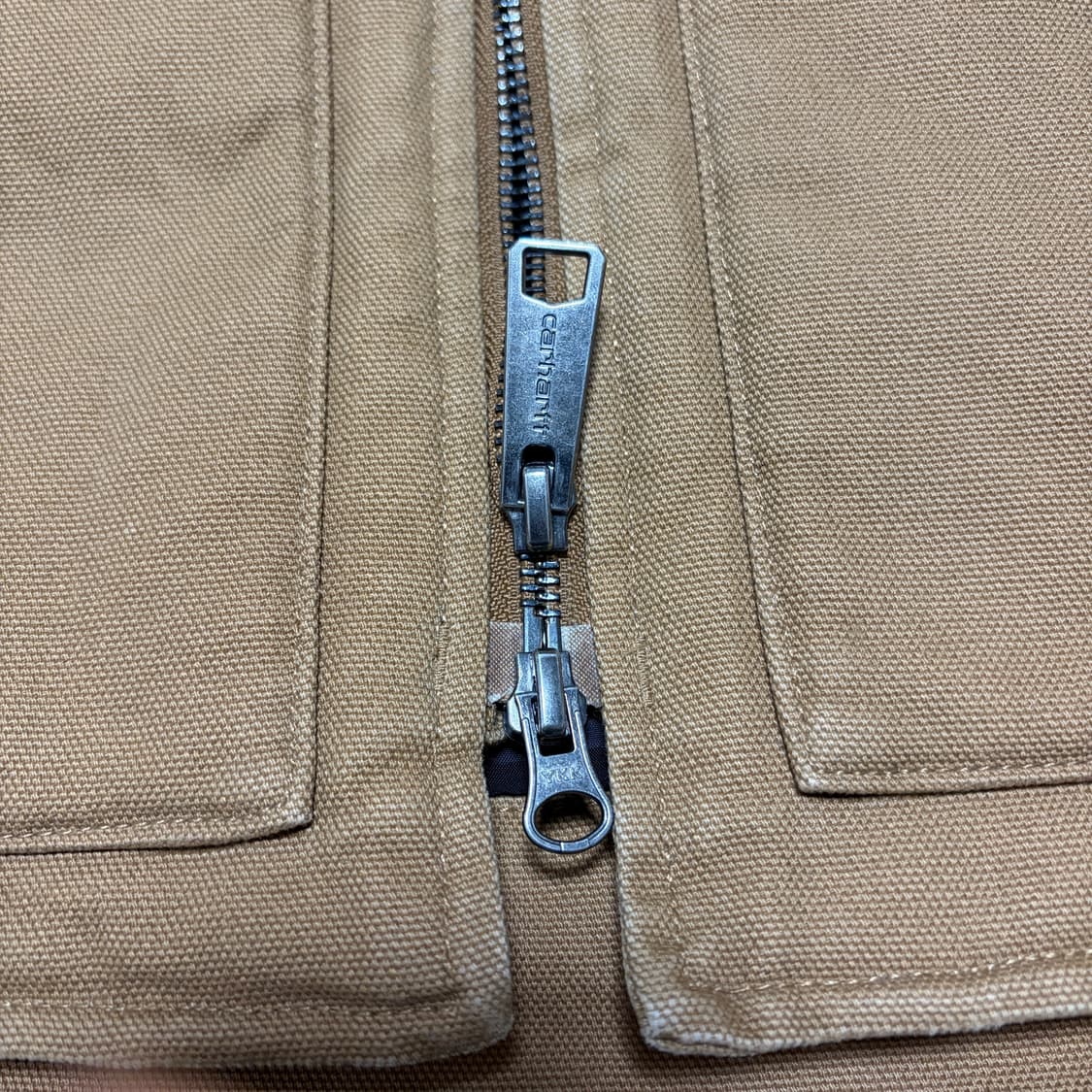 칼하트 덕 캔버스 투웨이 베스트 브라운 상품이미지3