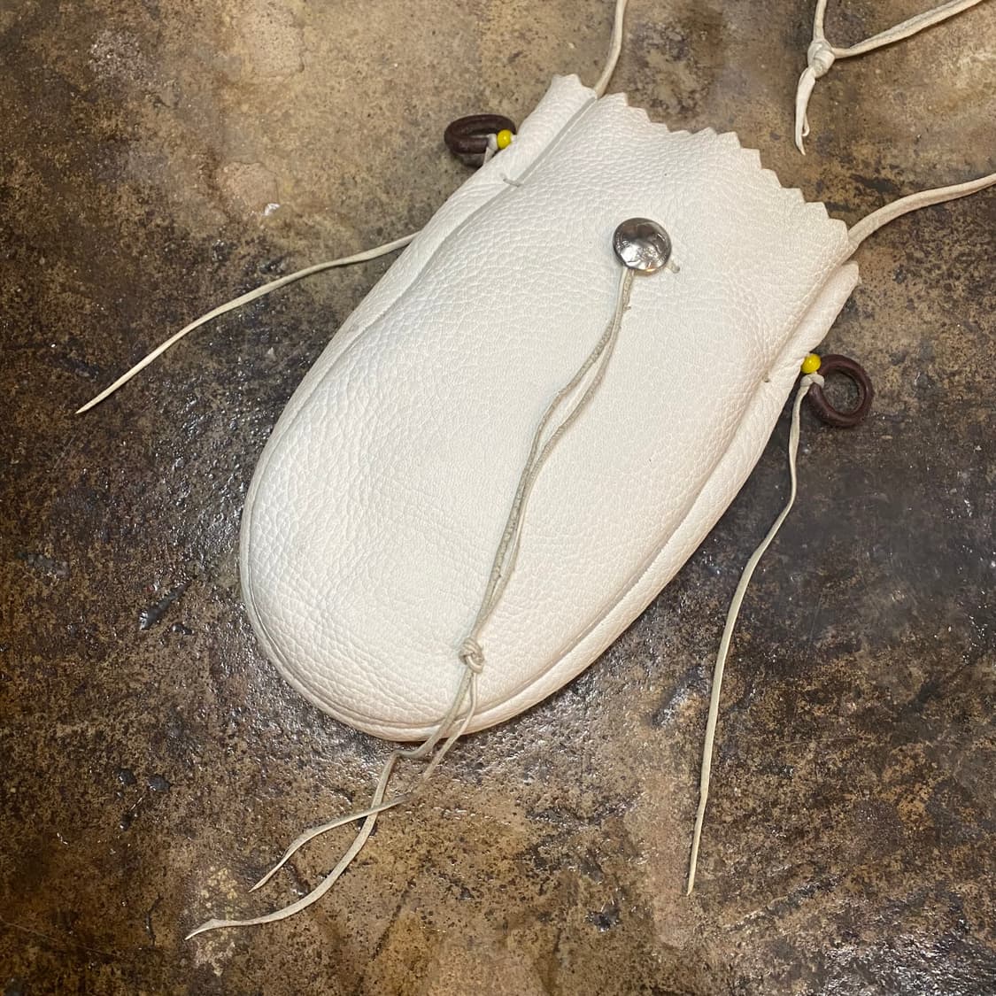 사슴가죽 디어스킨 메디슨 크로스백 상품이미지2