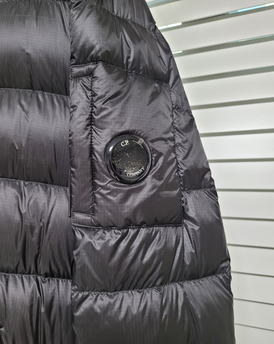 CP.COMPANY 아노락 패딩(남성, L사이즈) 상품이미지3
