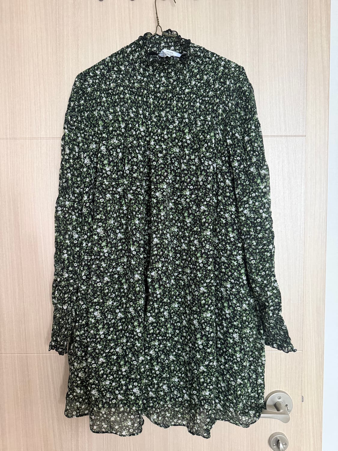 앤아더스토리즈 원피스 상품이미지1