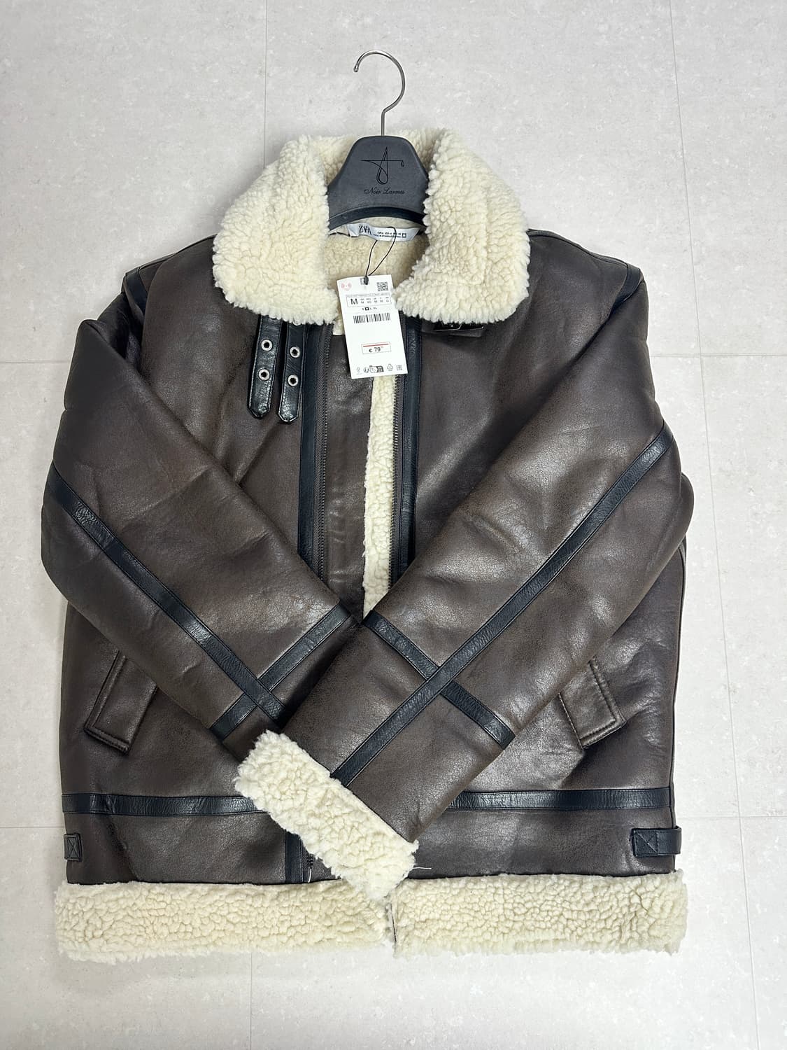 자라 무스탕(m size) 상품이미지3