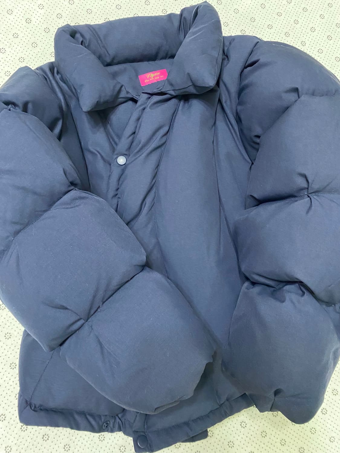 엔와이엑스엑스 커브라인 다운푸퍼 패딩 네이비 상품이미지2