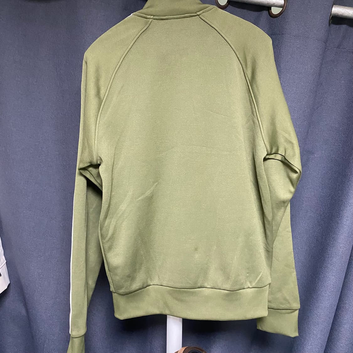 아디다스 슈퍼스타 져지 올리브그린 100 상품이미지3