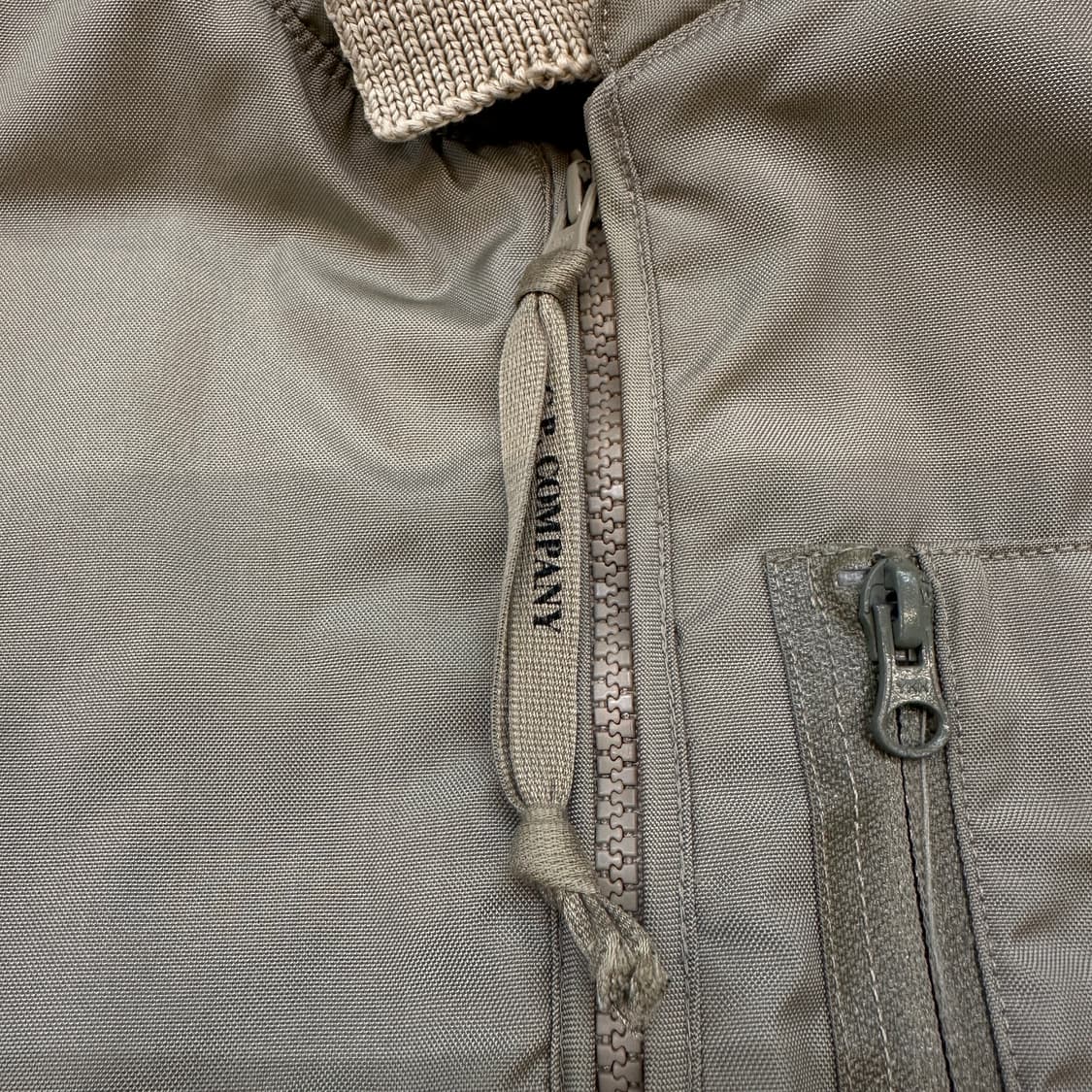 C.P. 컴퍼니 가먼트다잉 나일론 패딩 자켓 상품이미지5