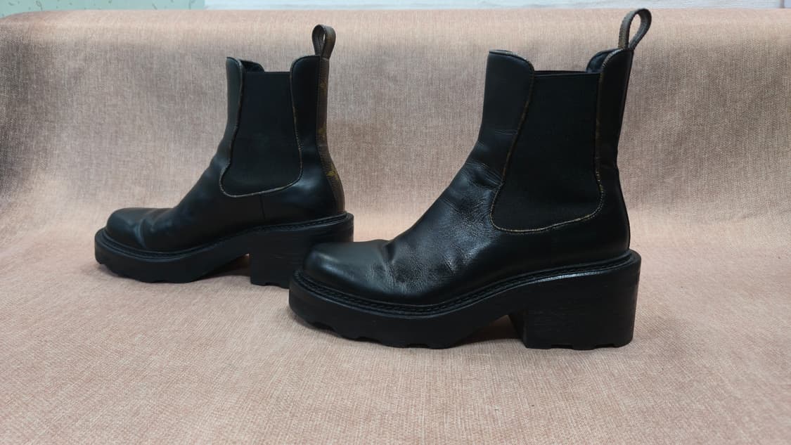 루이비통 정품 235mm-  테리토리 첼시 부츠 37사이즈 상품이미지4