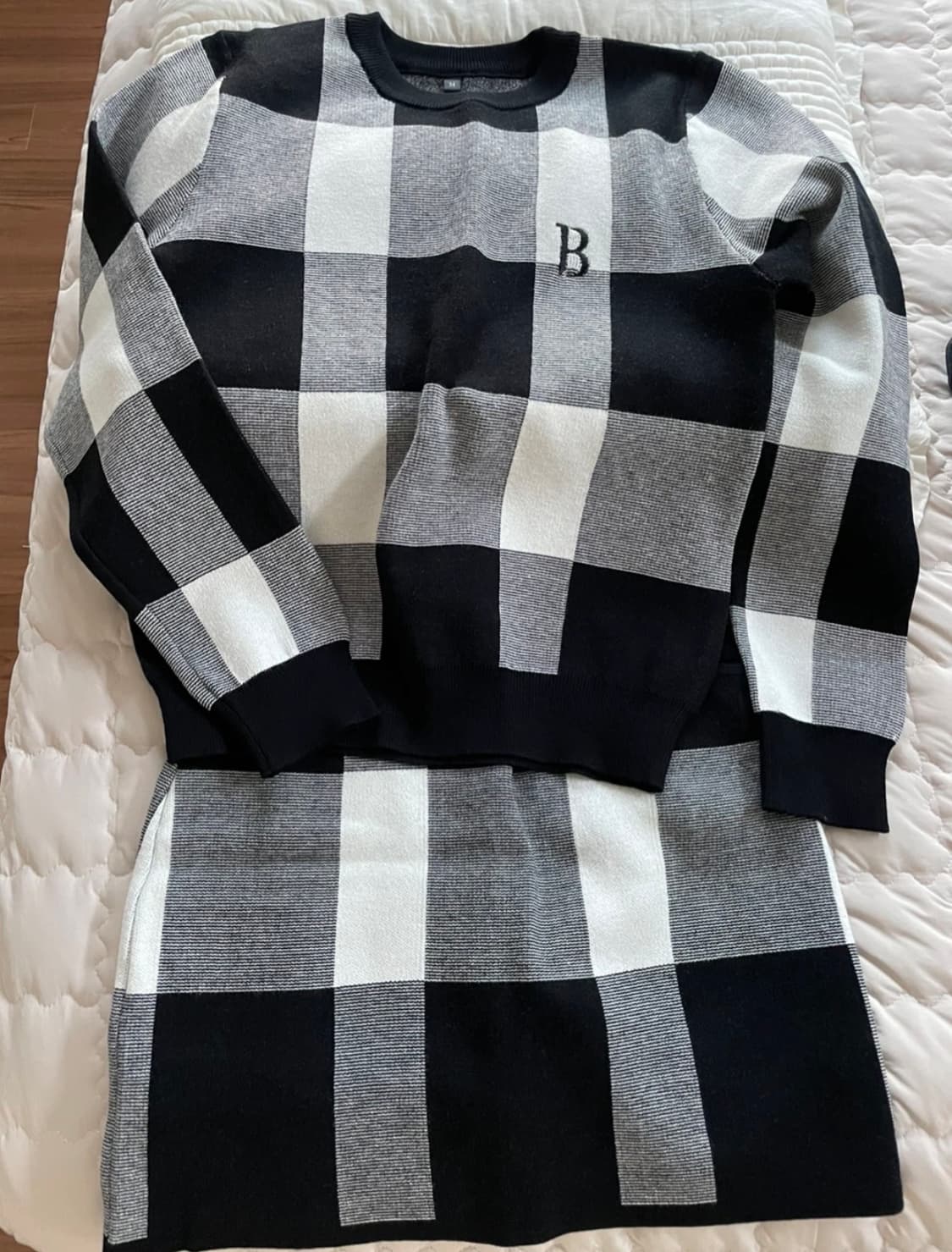 벙커블랙 체크 니트 골프복 투피스 세트 상품이미지3