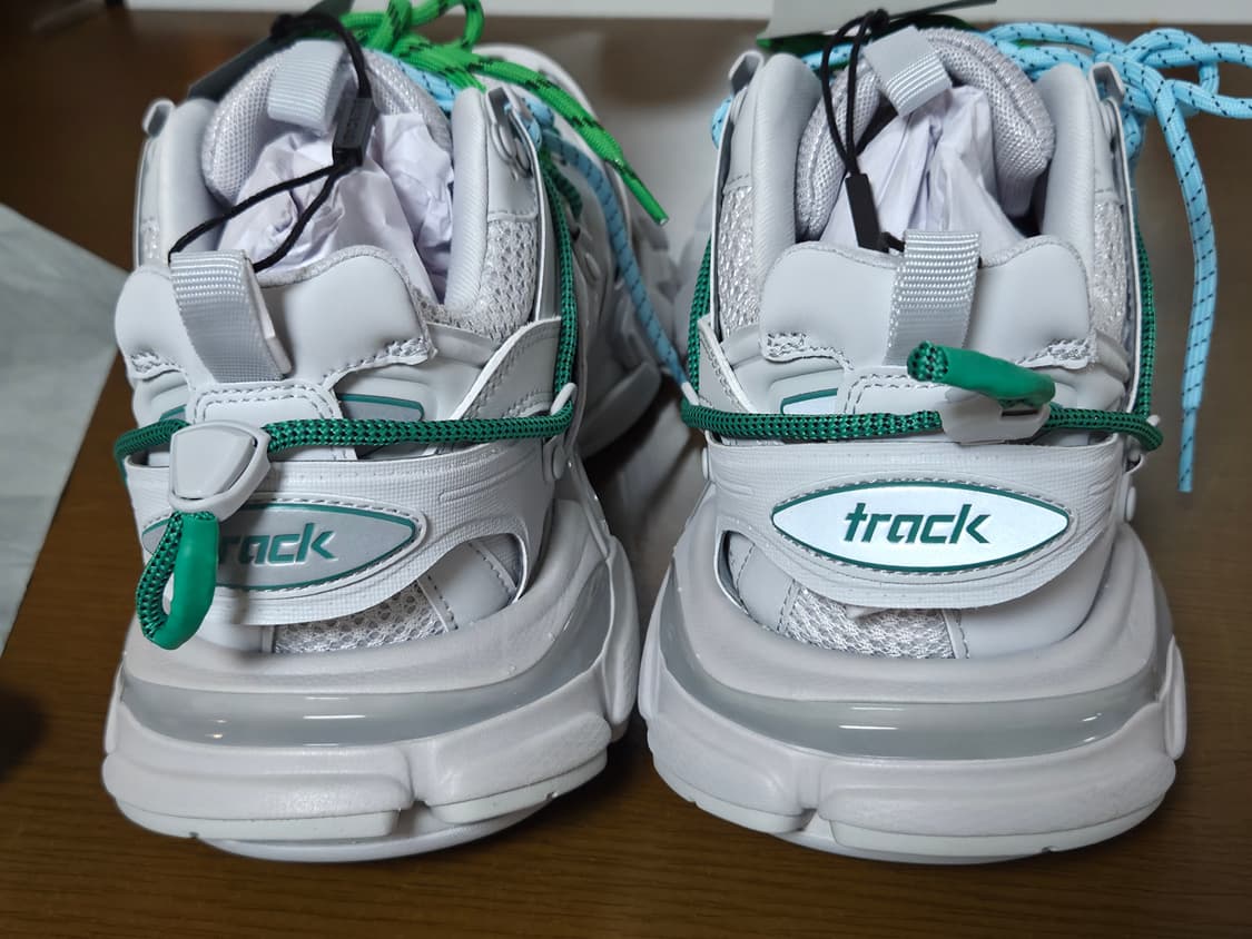 새상품)발렌시아가 트랙 트레일 레이스  상품이미지5