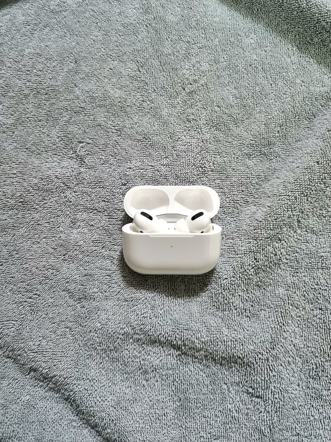 에어팟프로1 상품이미지1