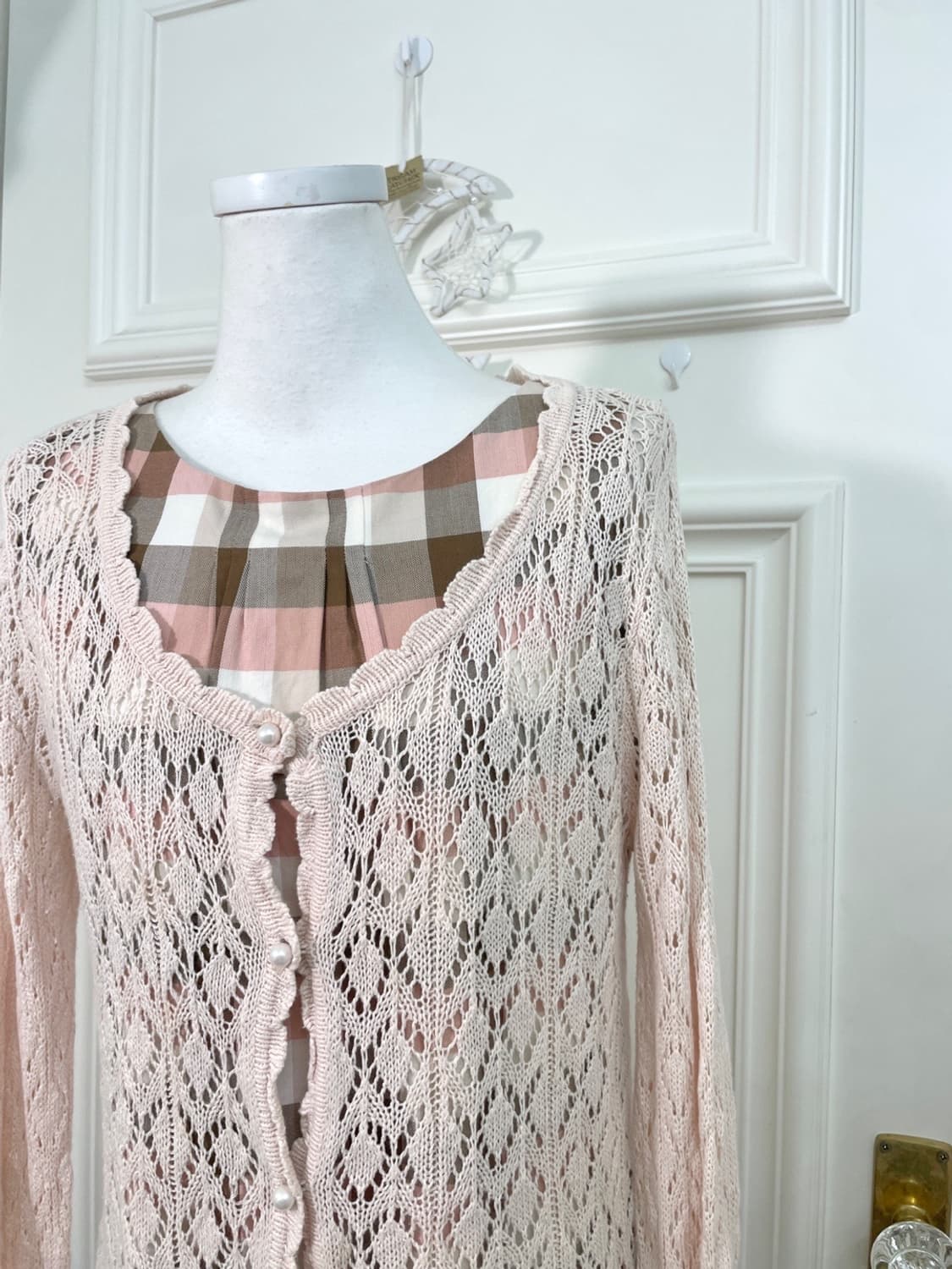 coral pearl button crochet cardigan 상품이미지7