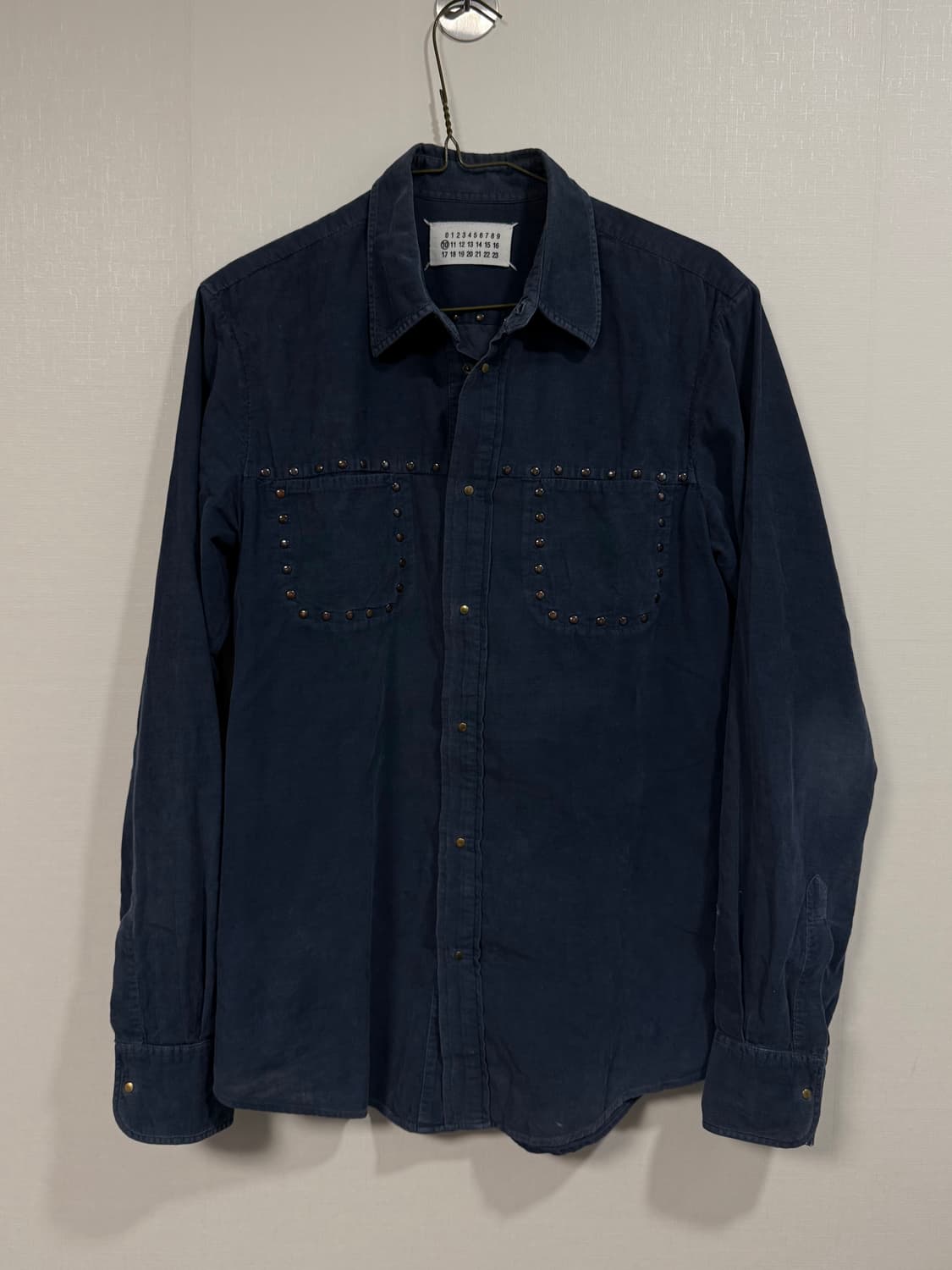 마틴 마르지엘라 아카이브 스터드 셔츠 상품이미지2