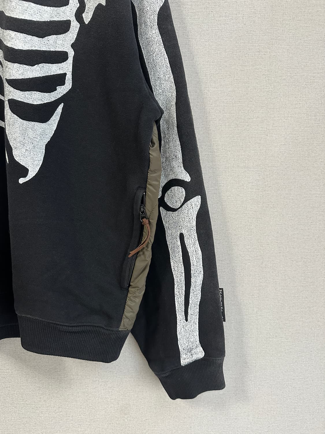 Bone Fleece Bivouac Big Sweatshirt 상품이미지3