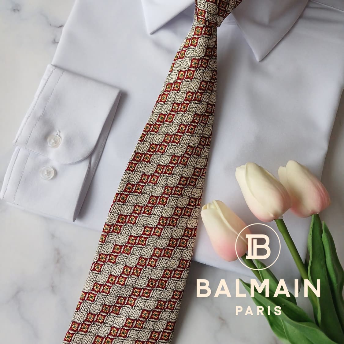 아쿠아스큐텀 실크 베이지&레드 넥타이 9.7cm A+등급 A19156
 상품이미지1