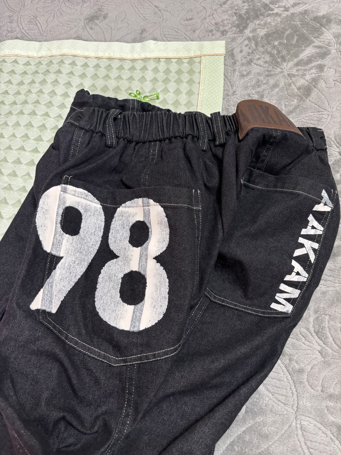 98 Printed Knee Pin-tuck Denim Pants 상품이미지2