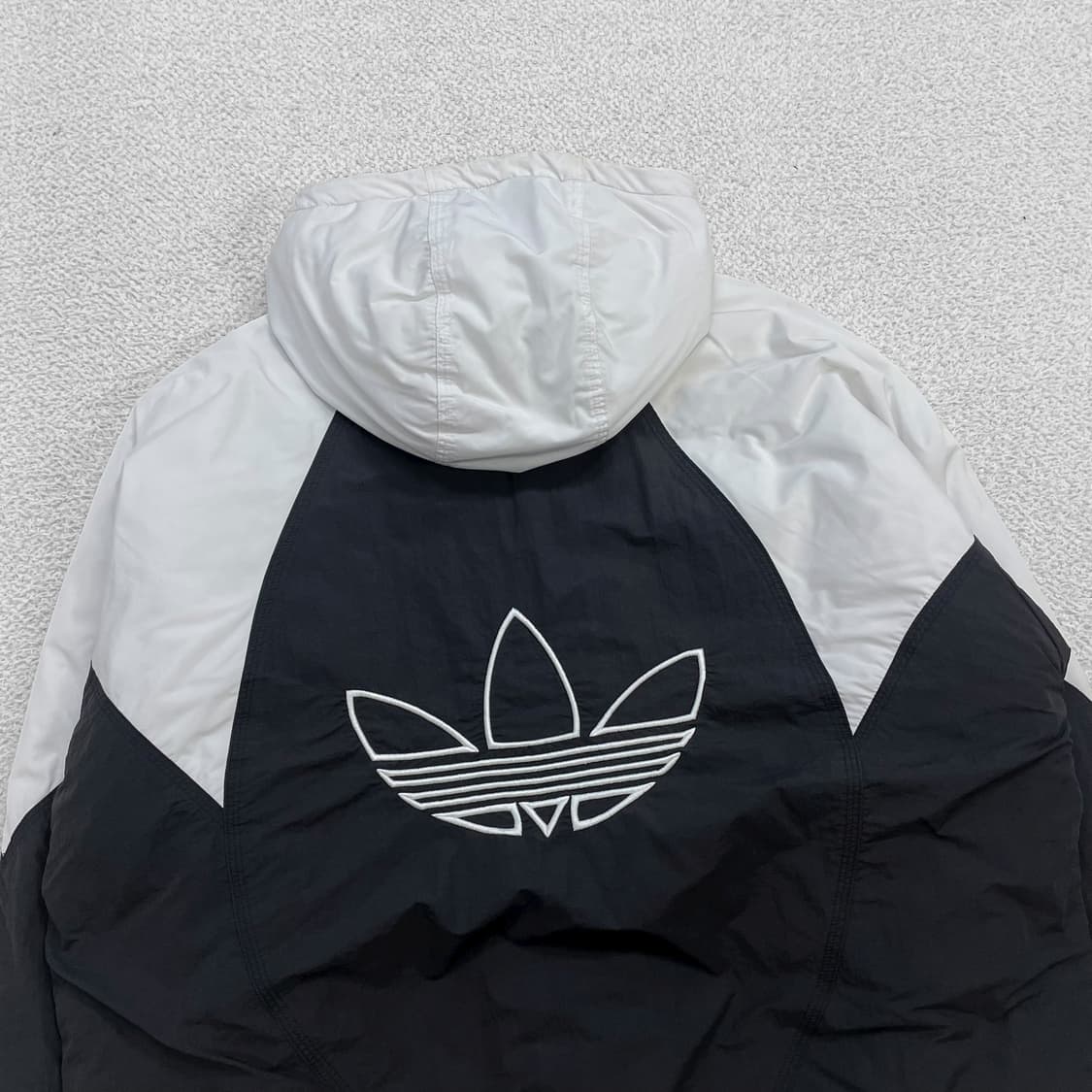 아디다스 아디컬러 패디드 후드 점퍼 상품이미지3