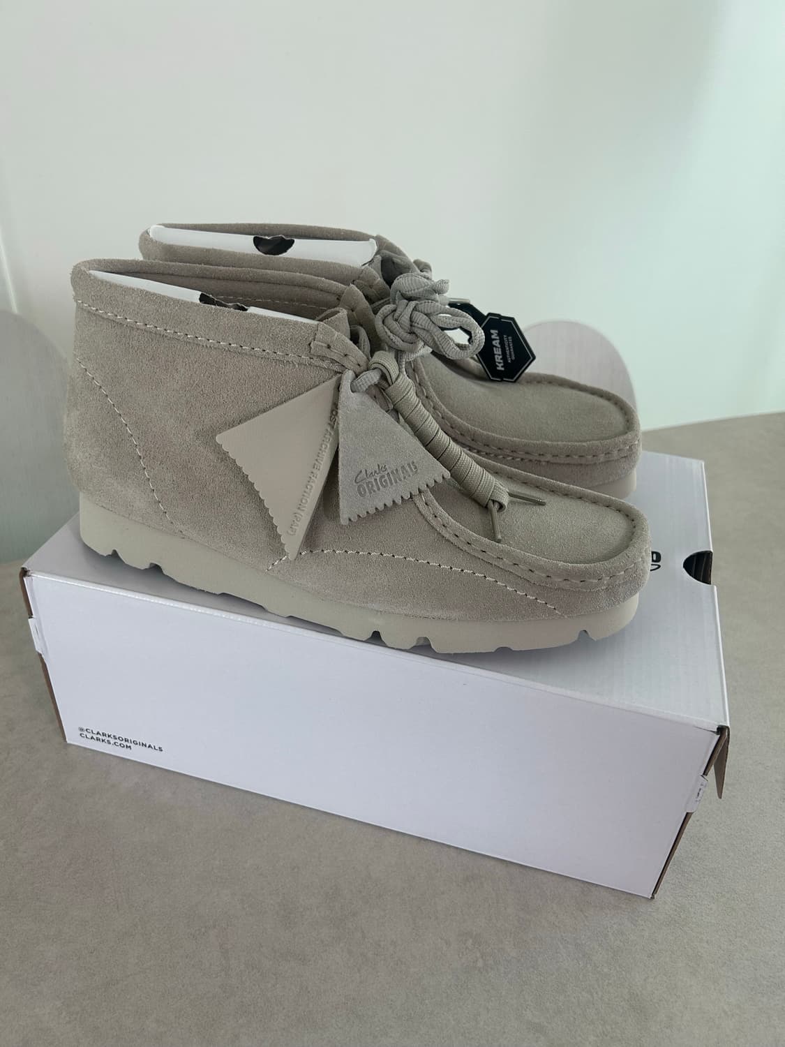 파프 x 클락스 왈라비 베이지 uk8 상품이미지1