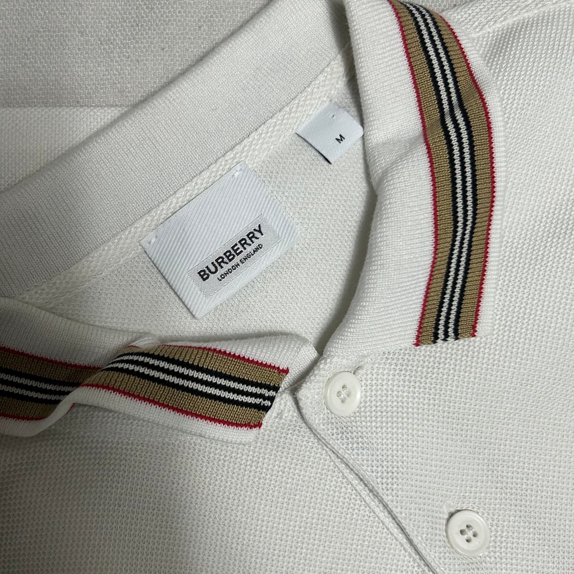 M 버버리 레터링 카라 반팔티 상품이미지4