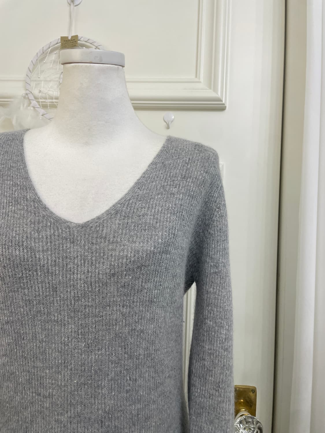 gray angora v-neck slit opc&blackgray le 상품이미지6