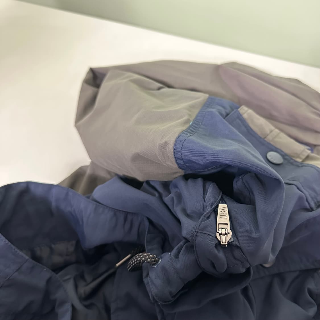 95 NBA 네이비그레이 배색 LA레이커스 나일론 후디 바람막이 상품이미지6