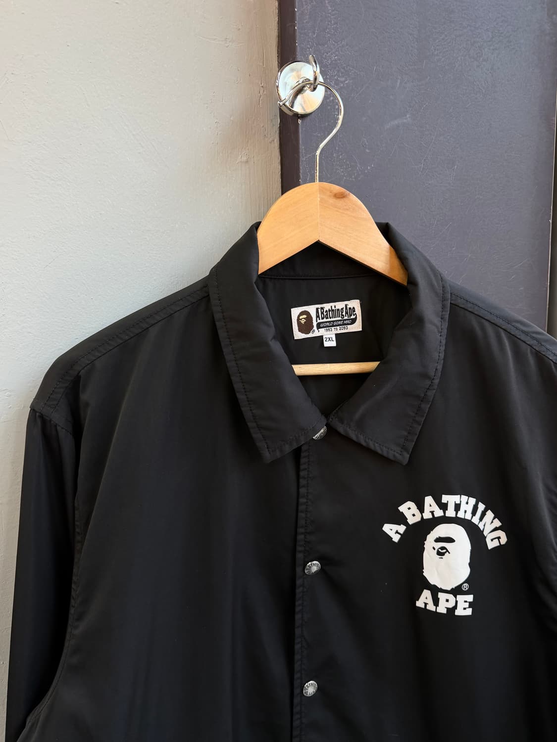 2XL/ 베이프 나일론 로고 프린팅 코치 자켓 상품이미지3