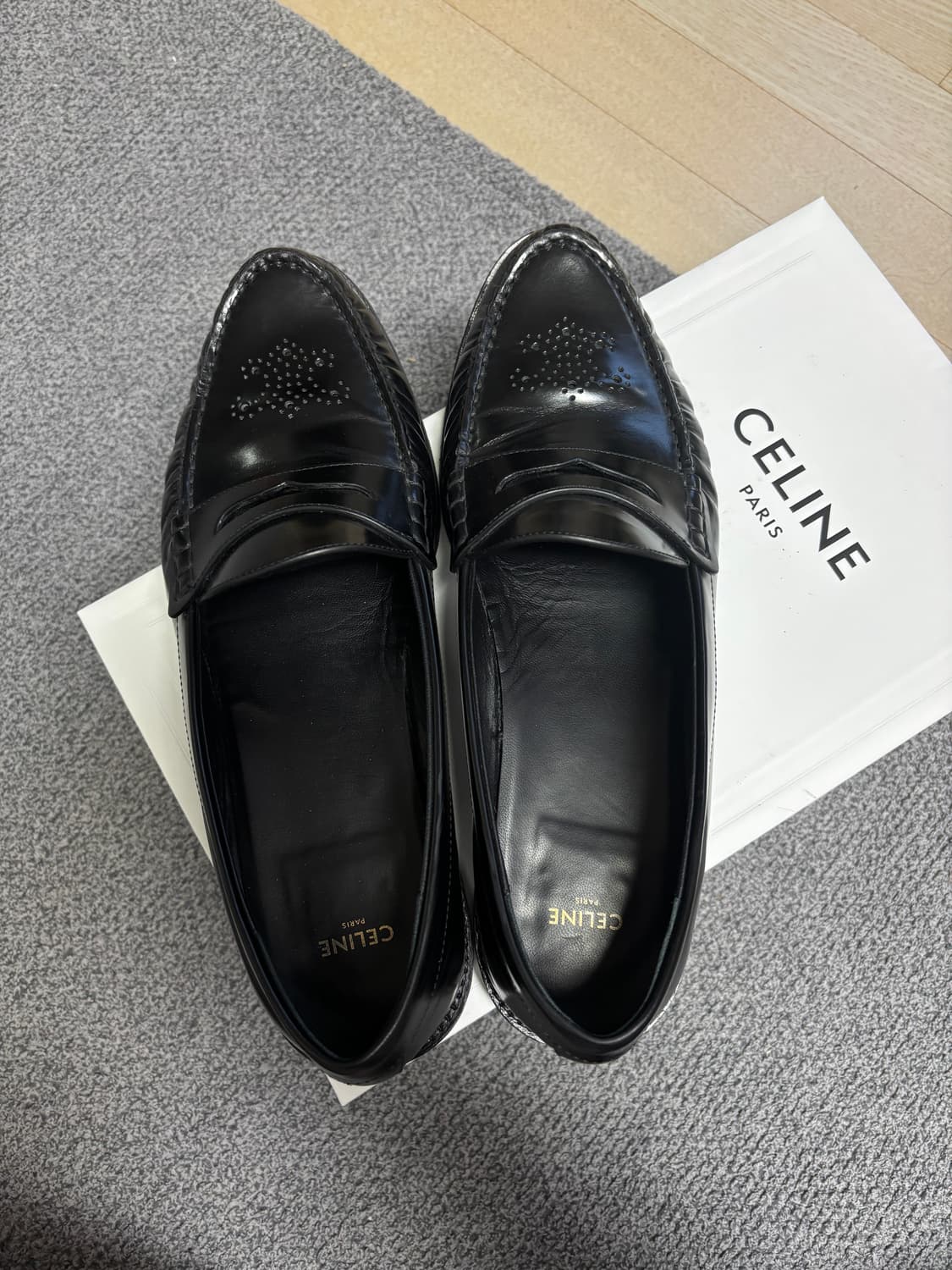 [44] 셀린느 Celine 25fw 비비안 로퍼 판매 합니다 상품이미지2