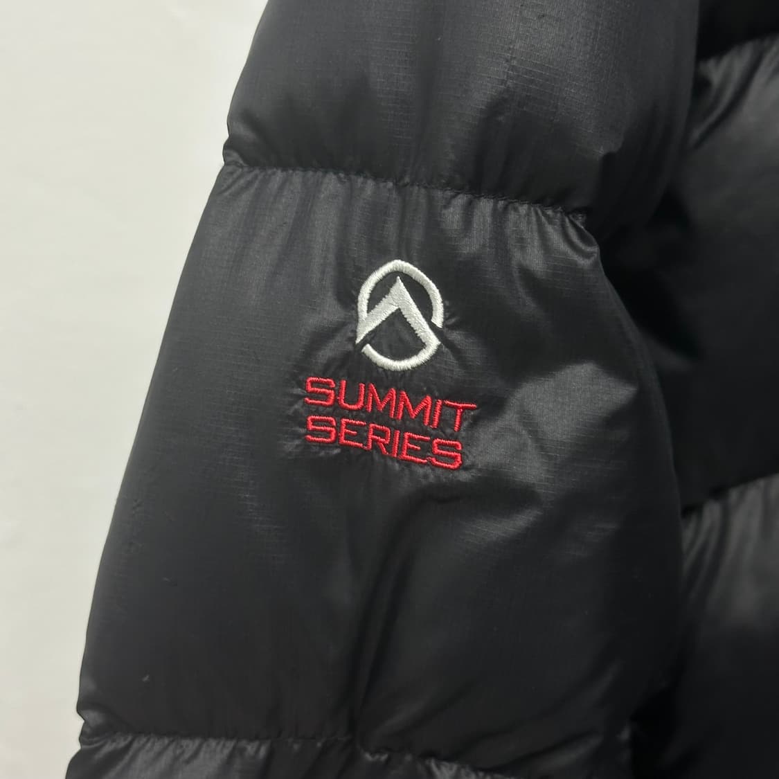 노스페이스 써밋시리즈 패딩 상품이미지3