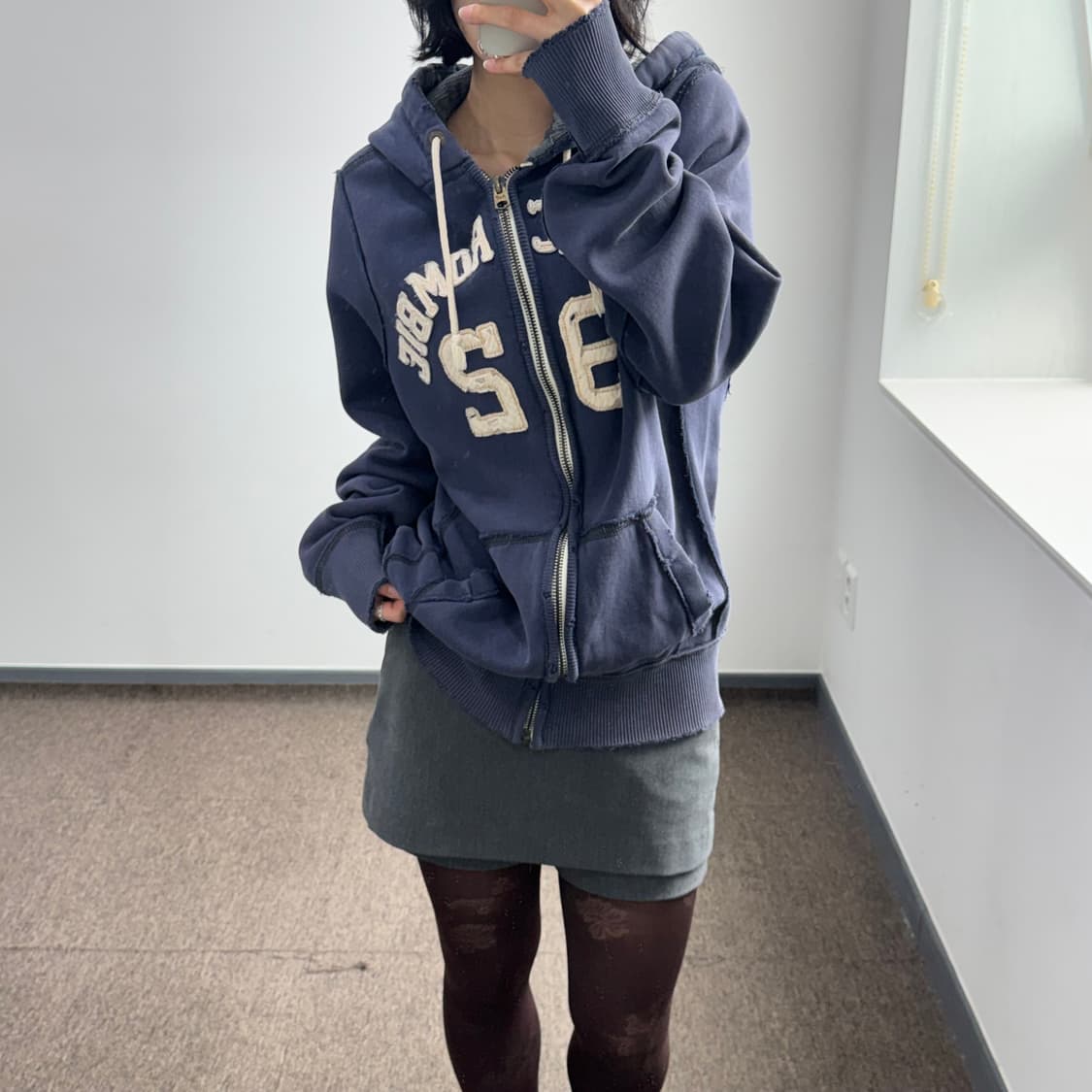 Abercrombie 아베크롬비 그런지 로고 네이비 후드집업  상품이미지2