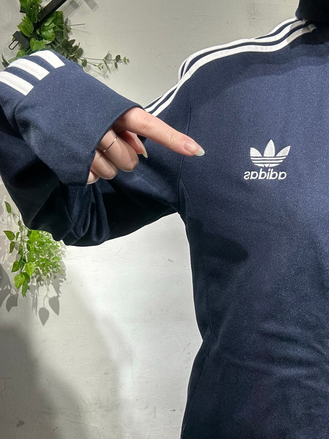 아디다스 네이비 화이트 삼선 오버핏 트랙탑 져지 95 상품이미지4