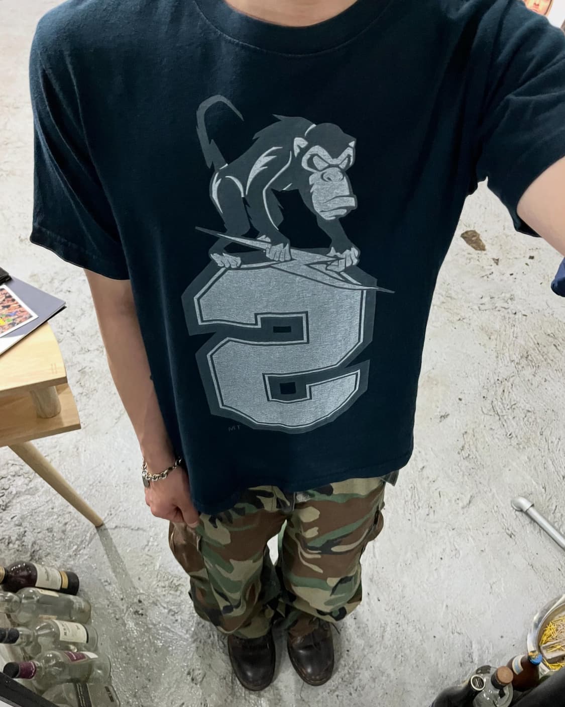 Santastic! 🐒⚡️ saru tee 🇯🇵 상품이미지1