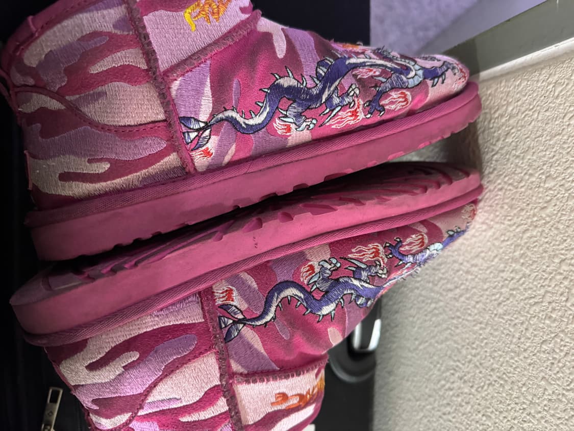 어그 x 팔라스 울트라 미니 부츠 핑크 카모 상품이미지5