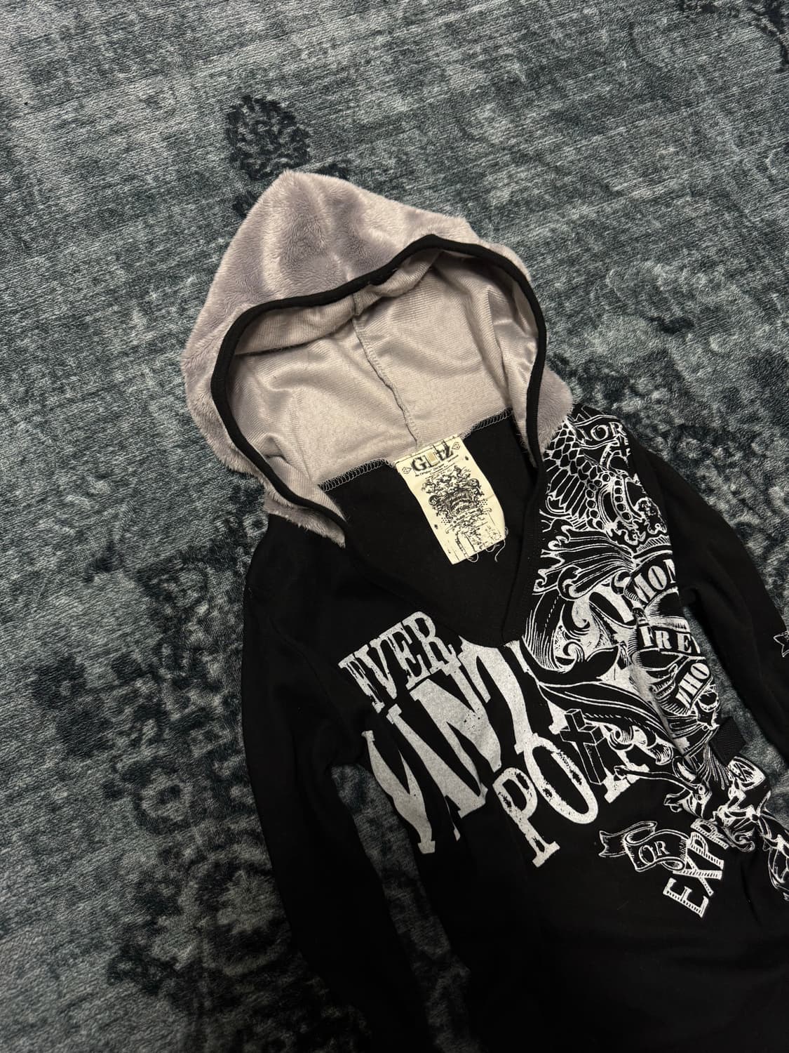 Glitz 00s cross fur fleece hoodie 상품이미지2