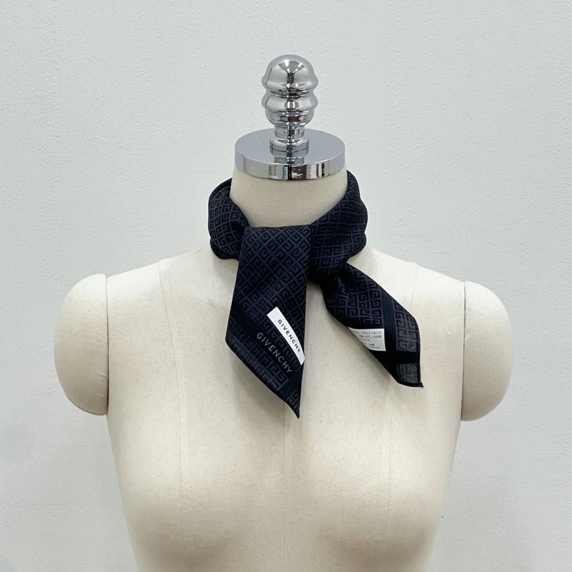 (새상품) givenchy / 지방시 쁘띠스카프 손수건 상품이미지7