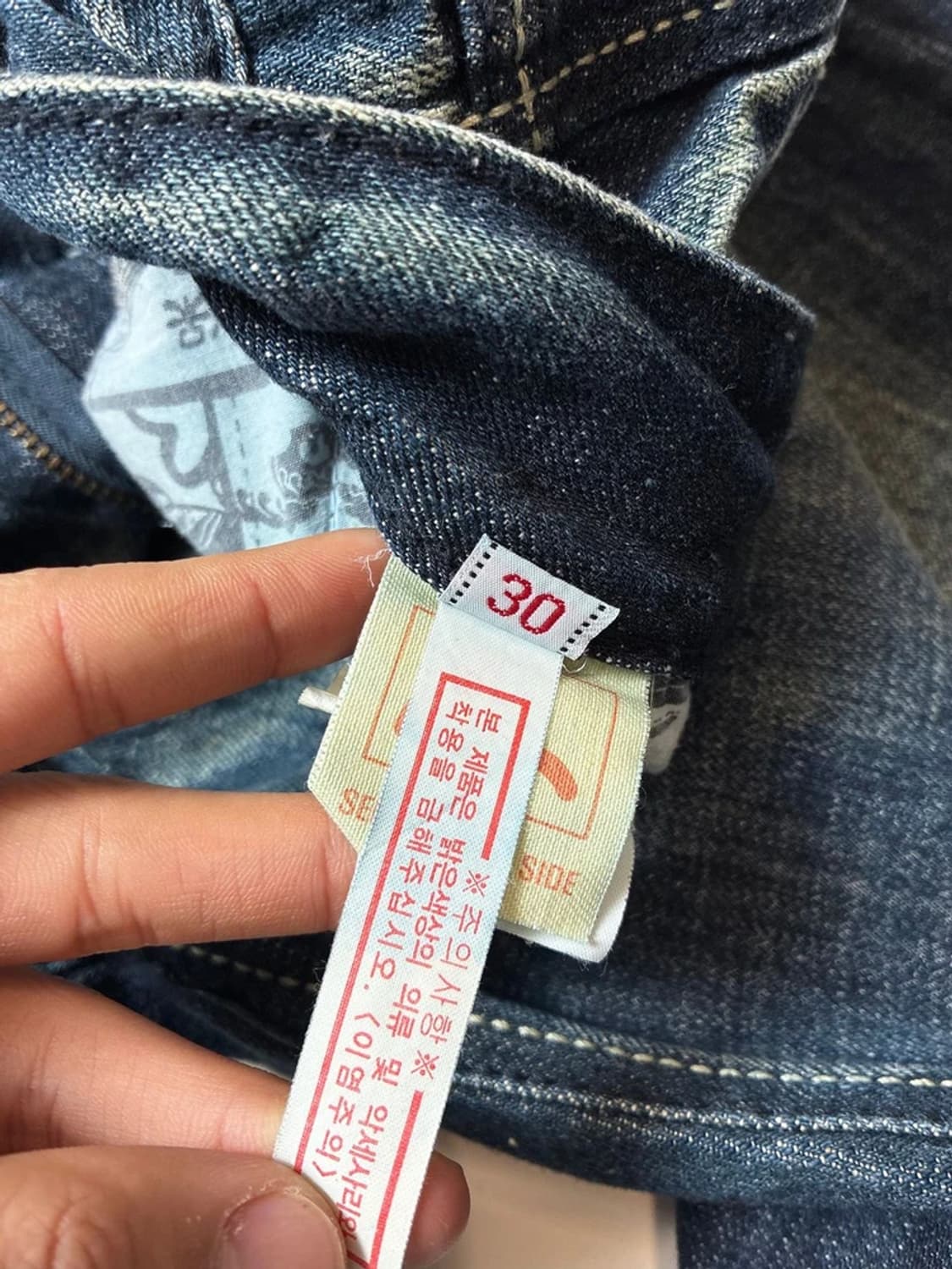 에비수 00's 샌드워싱 옐로우 브러쉬드 버뮤다 데님 쇼츠 PN8709 상품이미지9