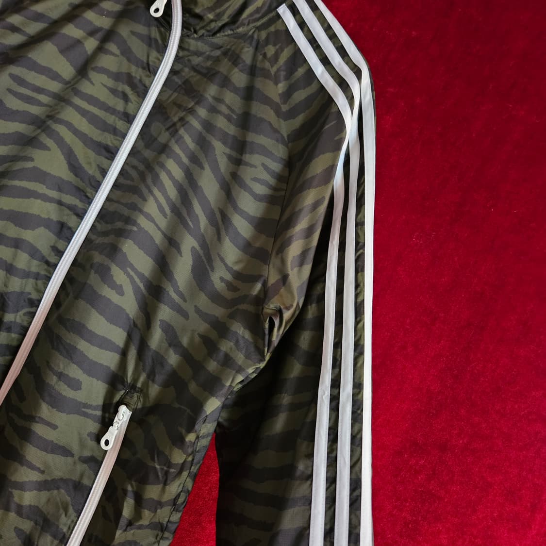 아디다스(Adidas) 지브라 카키 삼선 리버시블 양면 자켓 100 상품이미지4