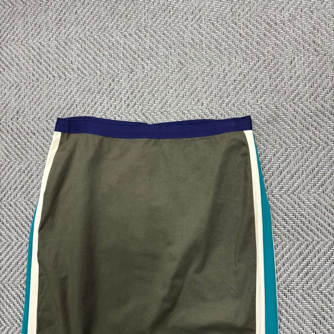 아떼바네사 브루노 배색 스커트 v0265 상품이미지3