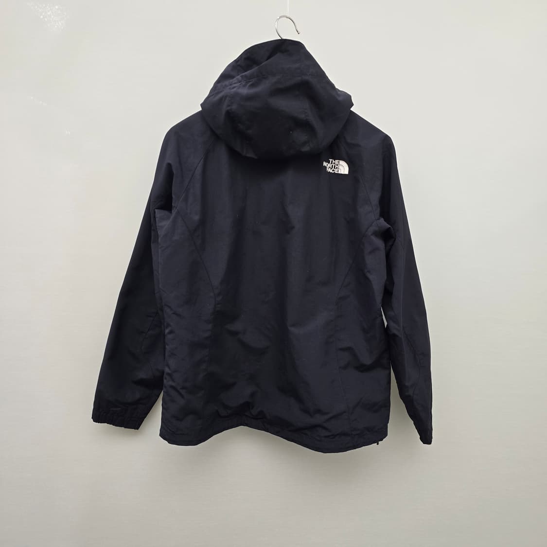 노스페이스 블랙 바람막이 후드 자켓 상품이미지5