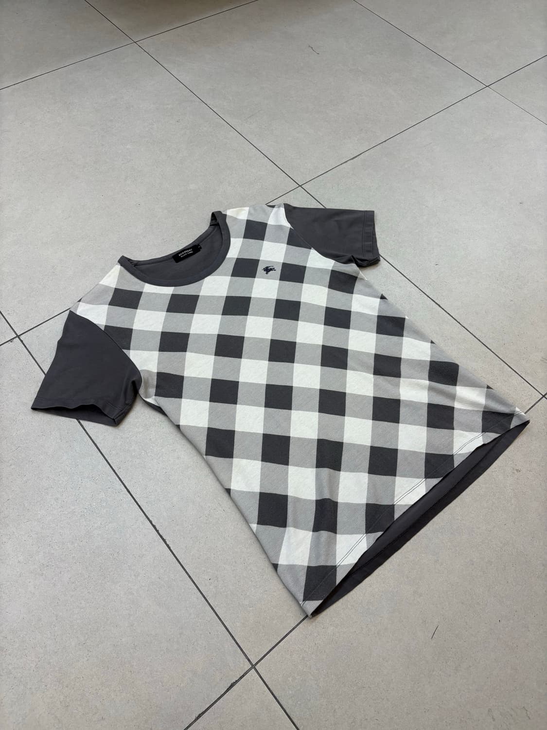 버버리 블랙라벨 노바체크 티셔츠 상품이미지3