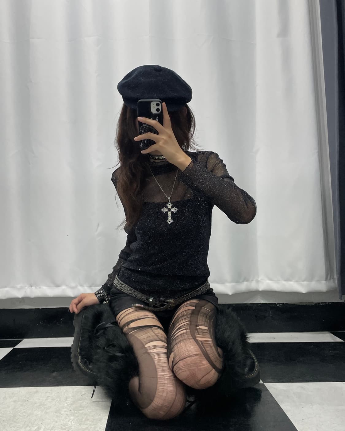 🎸블랙 글로시 씨스루 롱슬리브🎸 상품이미지1