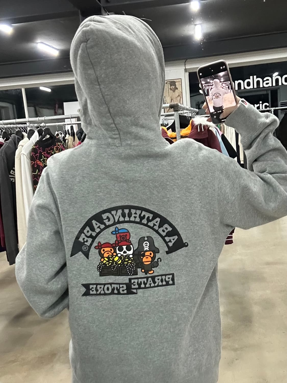 베이프 해적 마일로 후드 집업 상품이미지3