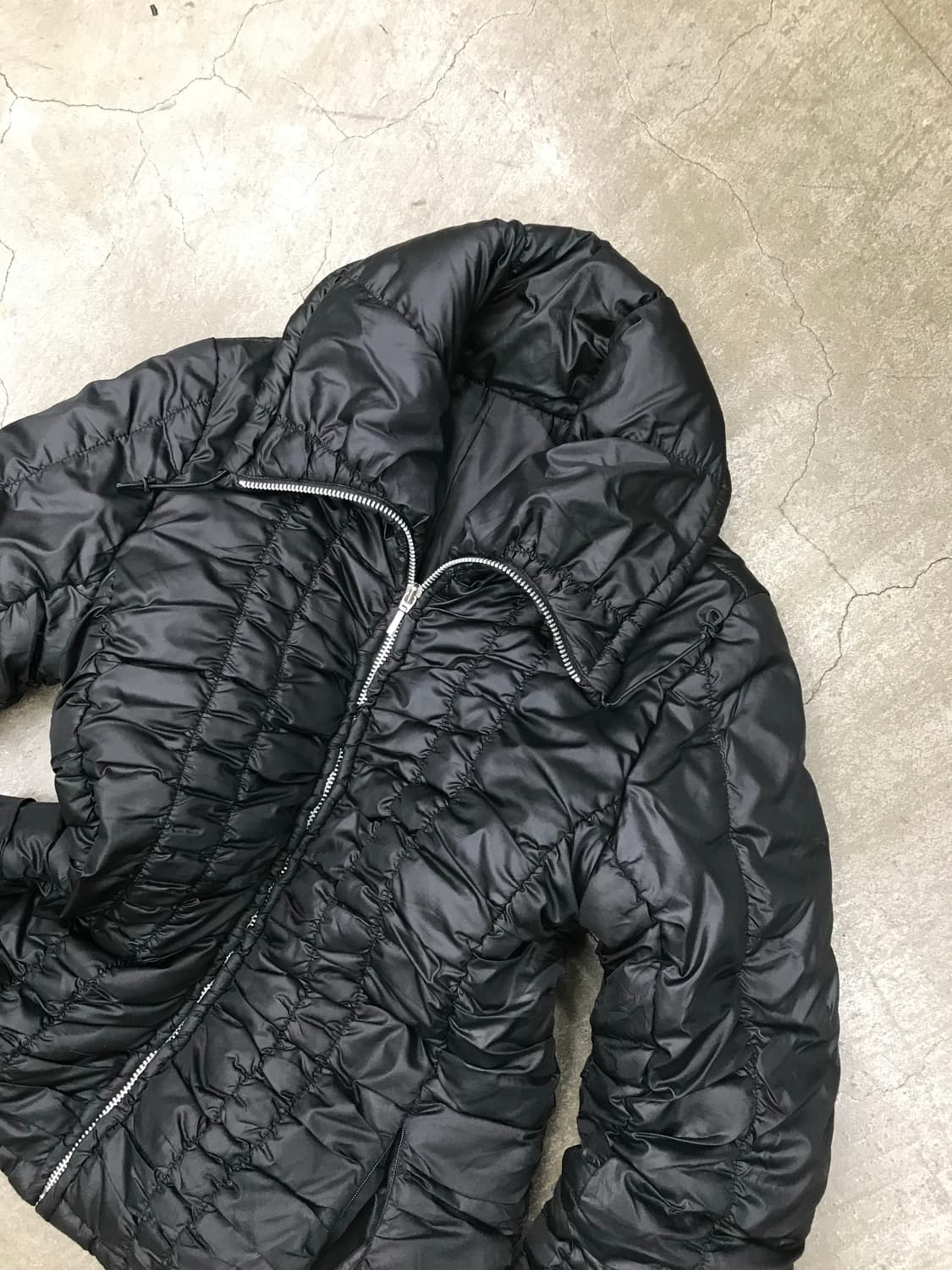 Shirring high neck light padding 상품이미지2