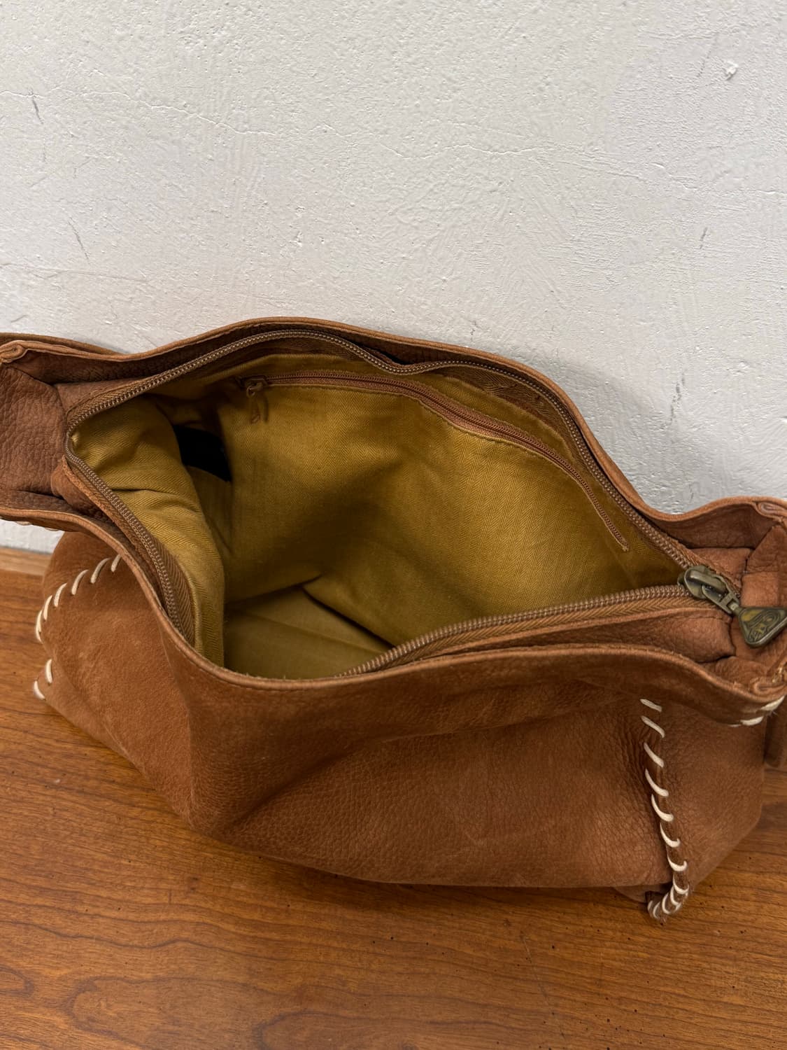 Italy Stitch Leather Hobo Bag 상품이미지6