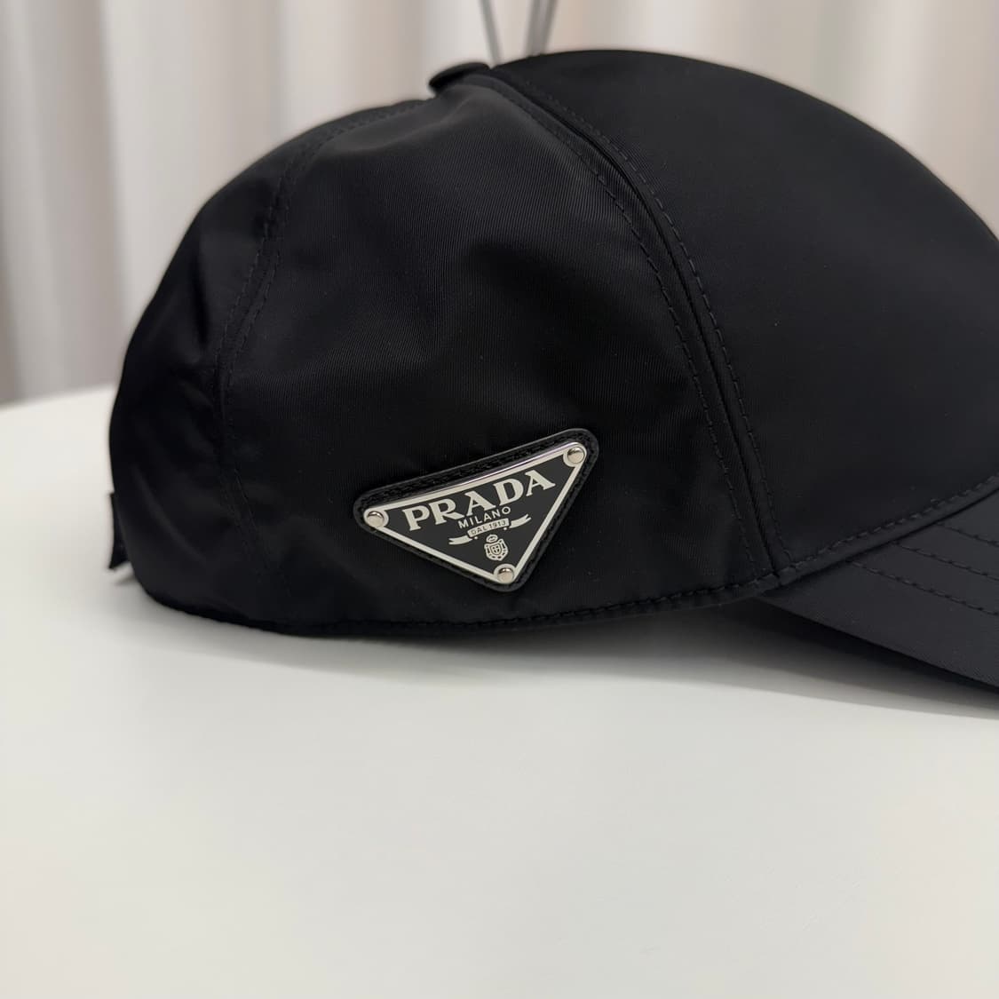 [S] 프라다 리나일론 볼캡 상품이미지4