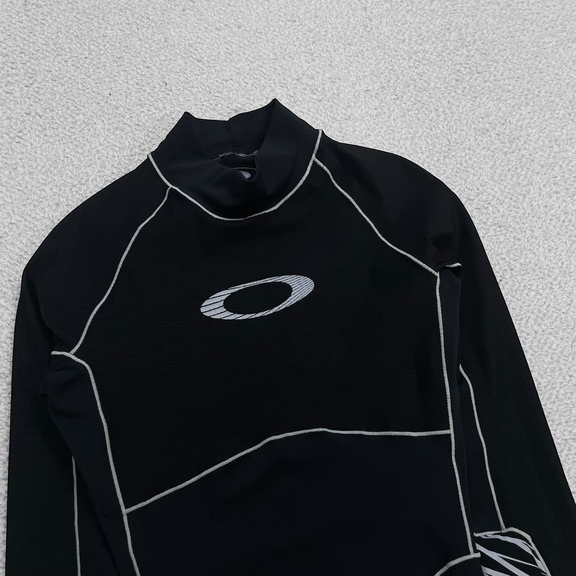 오클리 Oakley 아이콘 로고 스티치 트레이닝 탑 상품이미지2